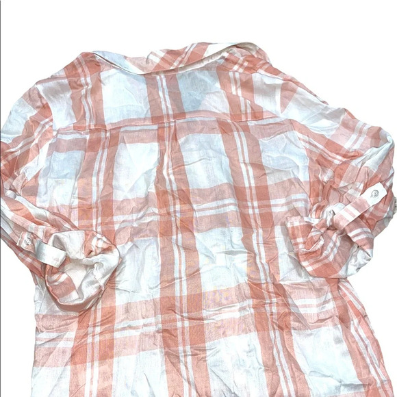 Hester & Orchard tie front button down shirt size small pink and white - Picture 3 of 5